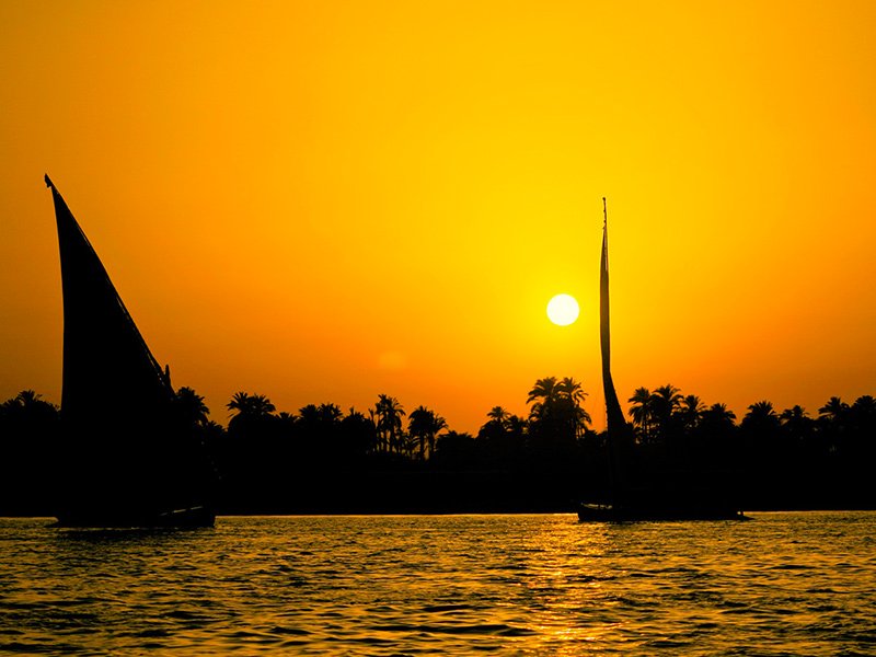 Feluche al tramonto sul Nilo